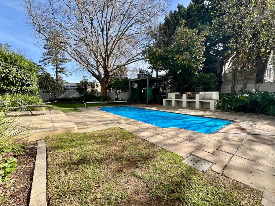 3 Bedroom Property for Sale in Wynberg Upper Western Cape